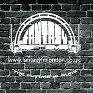 Logo de Fantasy FM