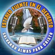 Logo de Estereo fuente en el desierto