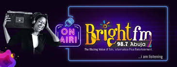 Logo de Bright FM